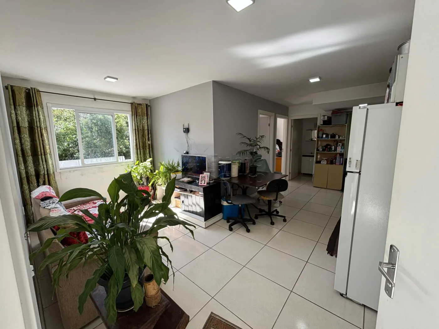 Comprar Apartamento / Padr&atilde;o em Pelotas R$ 160.000,00 - Foto 1