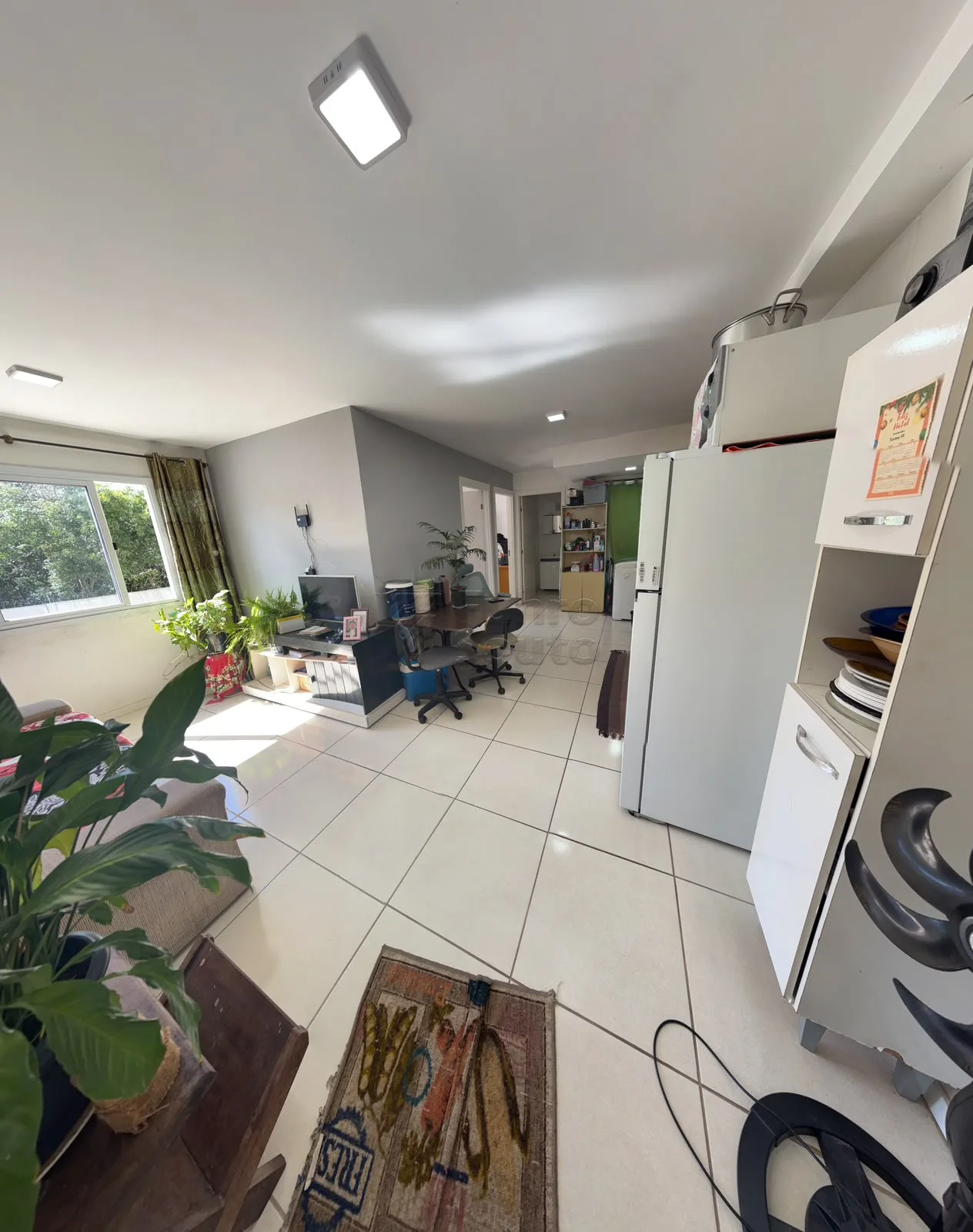 Comprar Apartamento / Padr&atilde;o em Pelotas R$ 160.000,00 - Foto 3