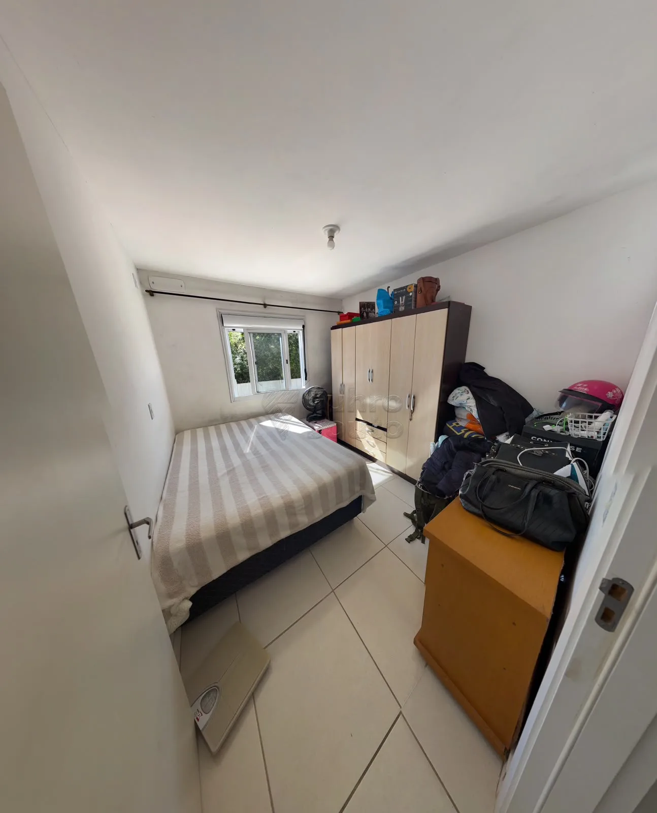 Comprar Apartamento / Padr&atilde;o em Pelotas R$ 160.000,00 - Foto 5
