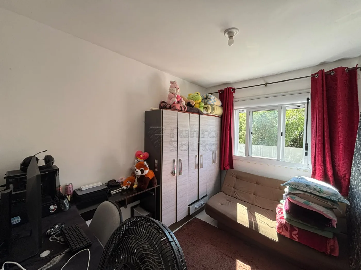 Comprar Apartamento / Padr&atilde;o em Pelotas R$ 160.000,00 - Foto 6
