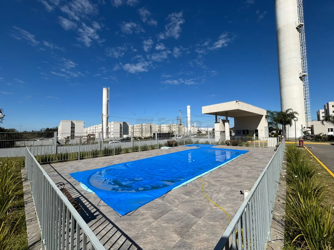 Comprar Apartamento / Padr&atilde;o em Pelotas R$ 160.000,00 - Foto 8