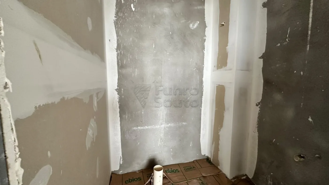 Comprar Comercial / Sala em Condom&iacute;nio em Pelotas R$ 398.000,00 - Foto 9