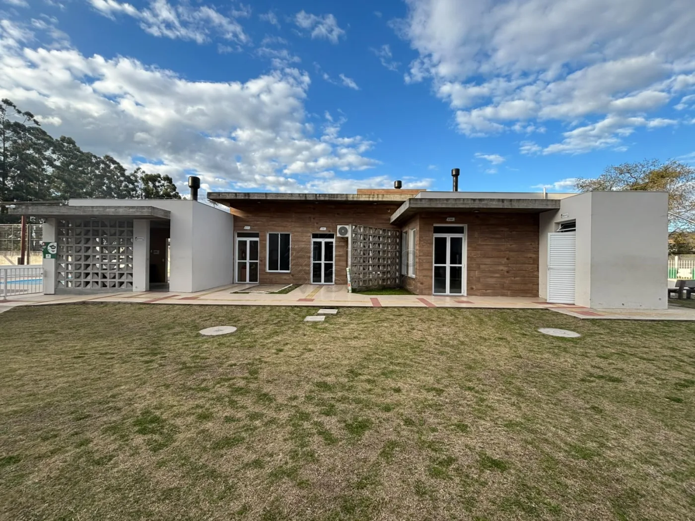 Comprar Apartamento / Padr&atilde;o em Pelotas R$ 220.000,00 - Foto 8