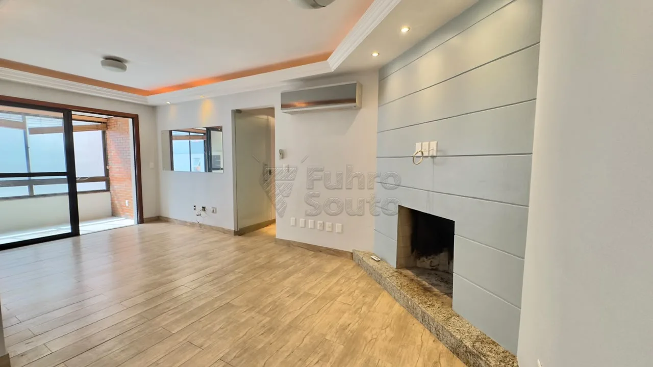 Comprar Apartamento / Padr&atilde;o em Pelotas R$ 728.000,00 - Foto 6