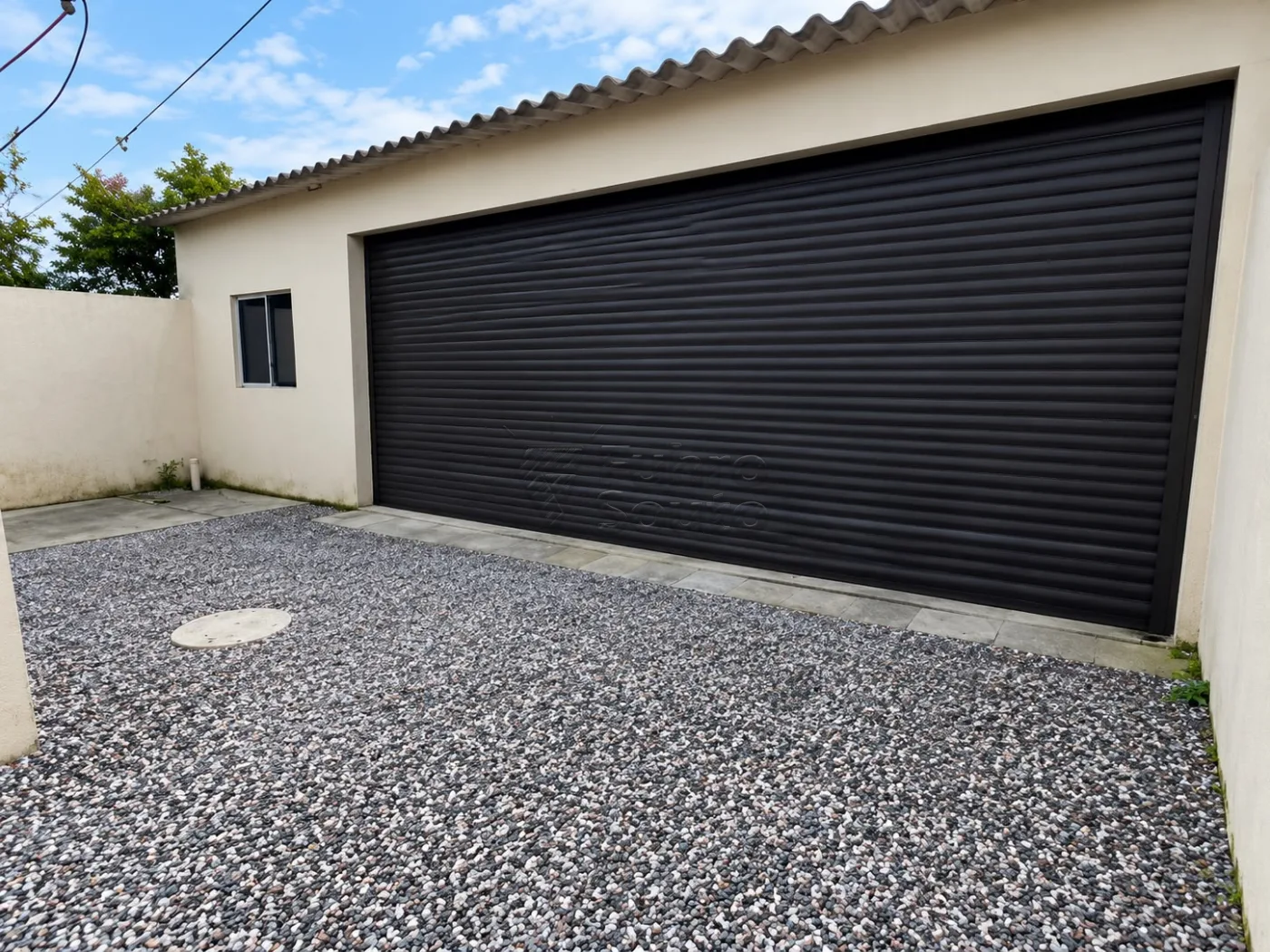 Comprar Casa / Padr&atilde;o em Pelotas R$ 298.000,00 - Foto 6