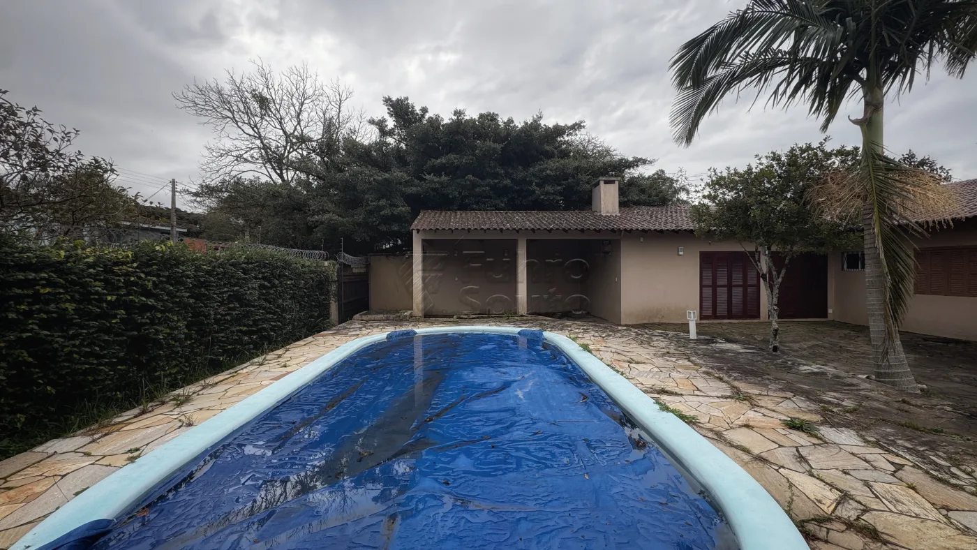 Comprar Casa / Padr&atilde;o em Pelotas R$ 748.000,00 - Foto 19