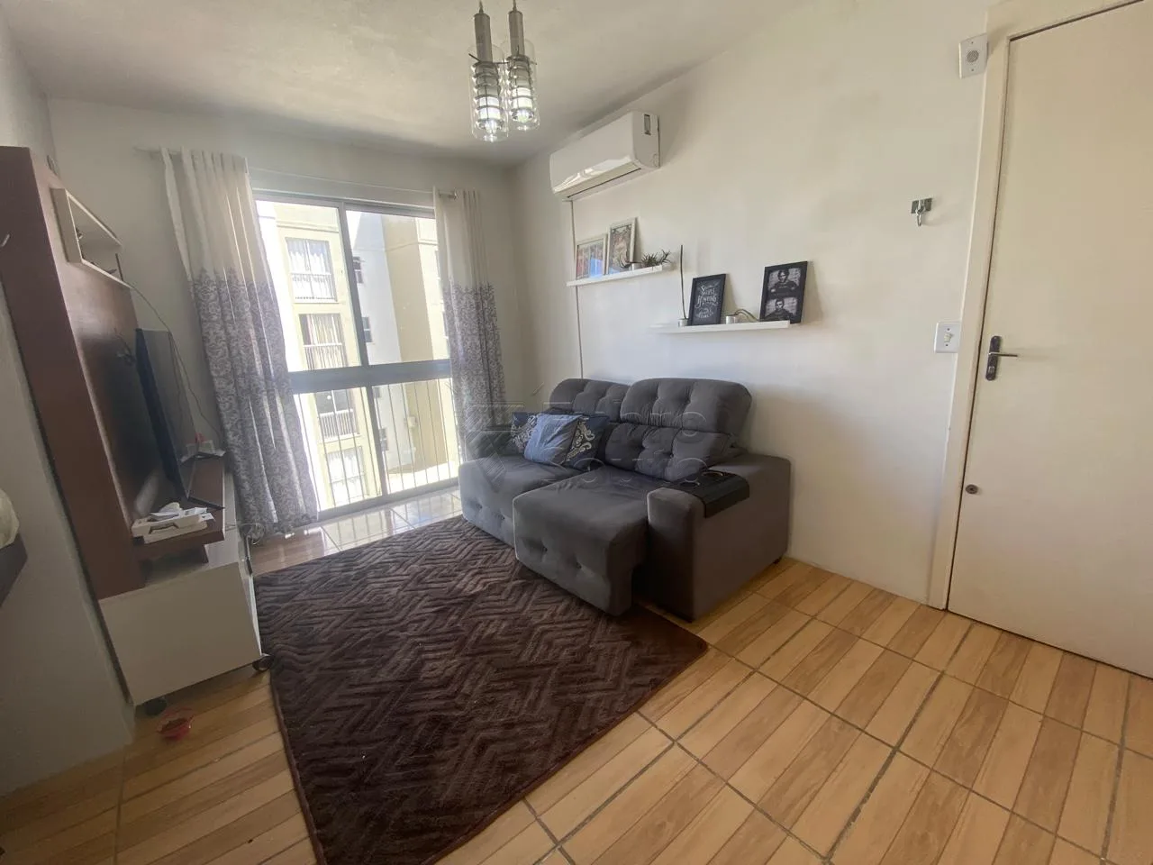 Comprar Apartamento / Padr&atilde;o em Pelotas R$ 189.900,00 - Foto 7
