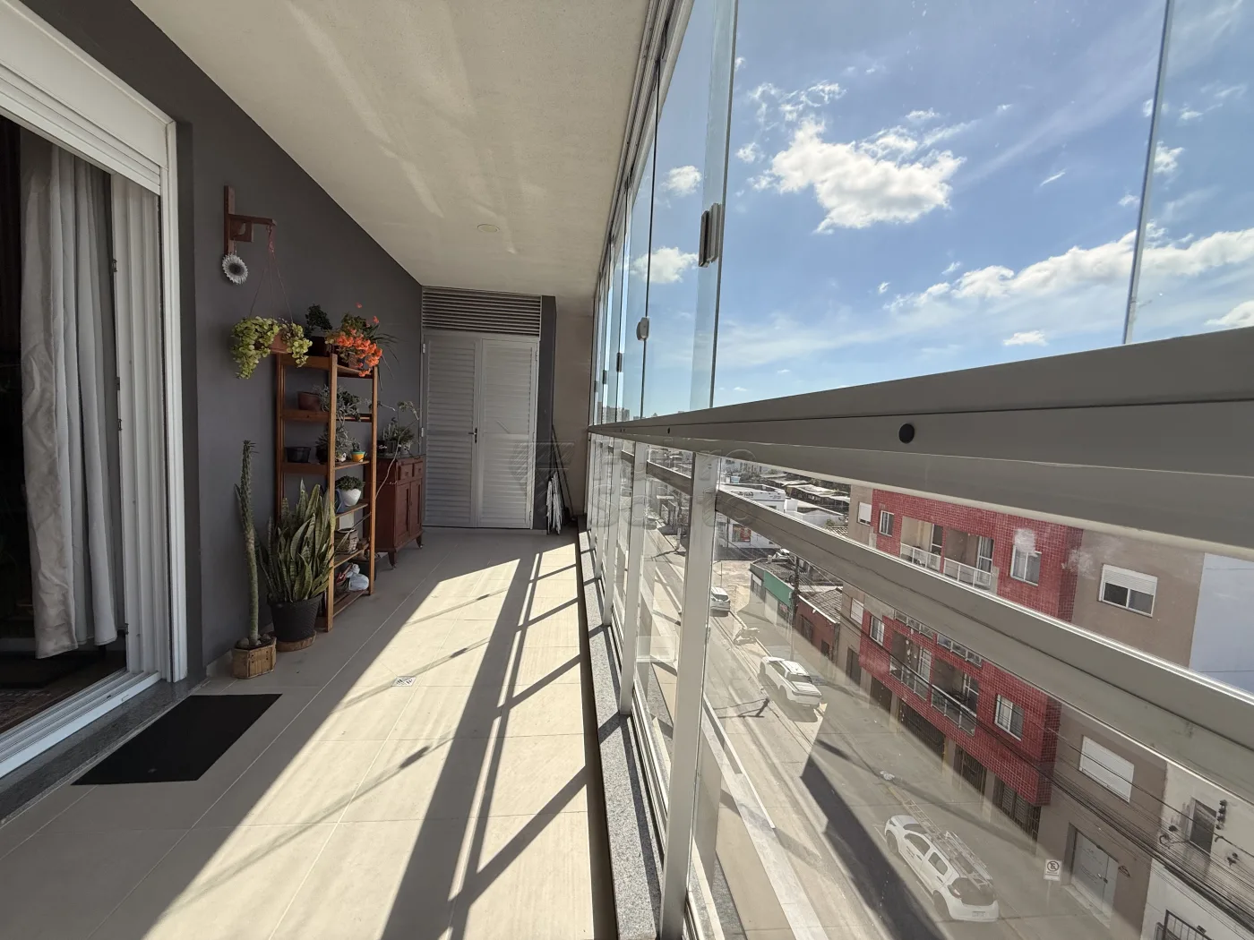 Comprar Apartamento / Padr&atilde;o em Pelotas R$ 710.000,00 - Foto 6