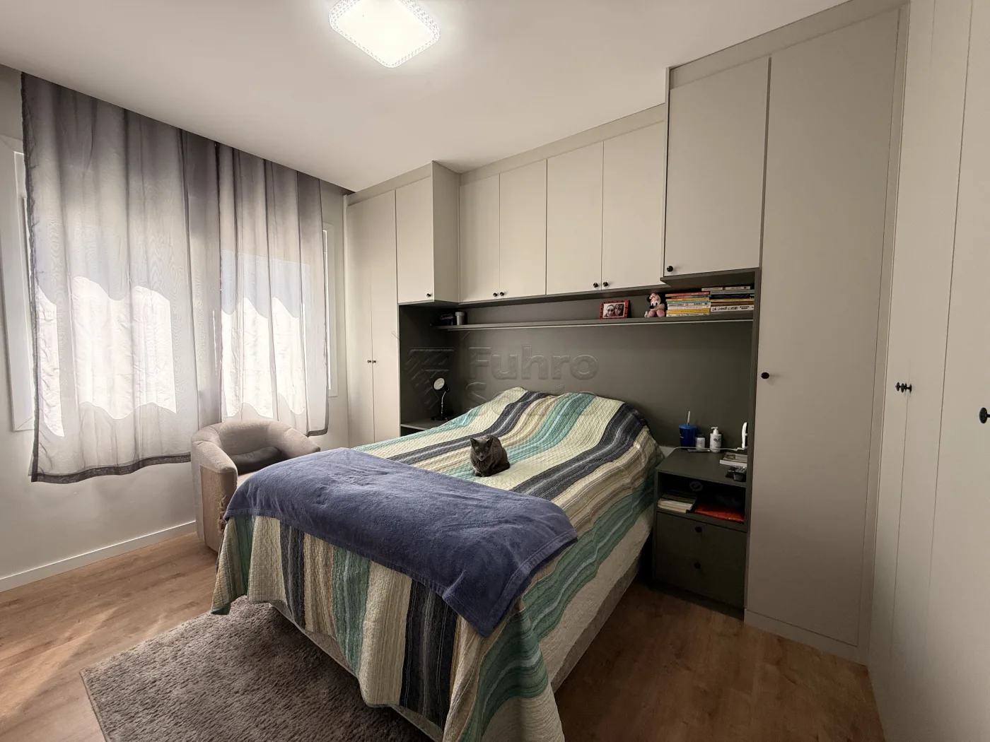 Comprar Apartamento / Padr&atilde;o em Pelotas R$ 710.000,00 - Foto 7