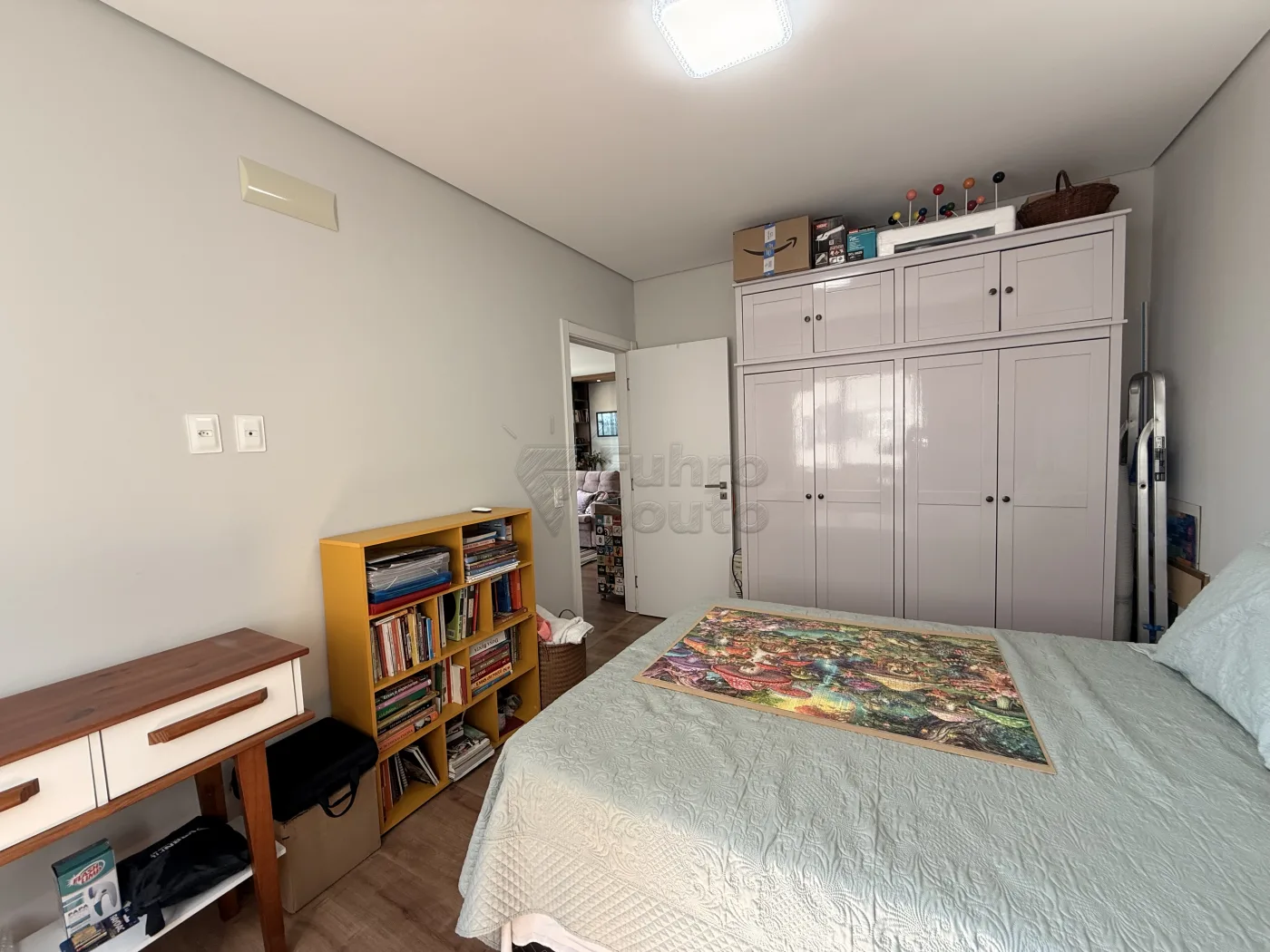 Comprar Apartamento / Padr&atilde;o em Pelotas R$ 710.000,00 - Foto 11