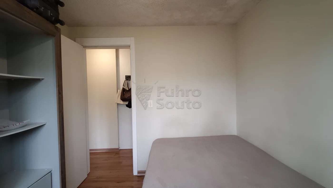 Comprar Apartamento / Padr&atilde;o em Pelotas R$ 190.000,00 - Foto 7