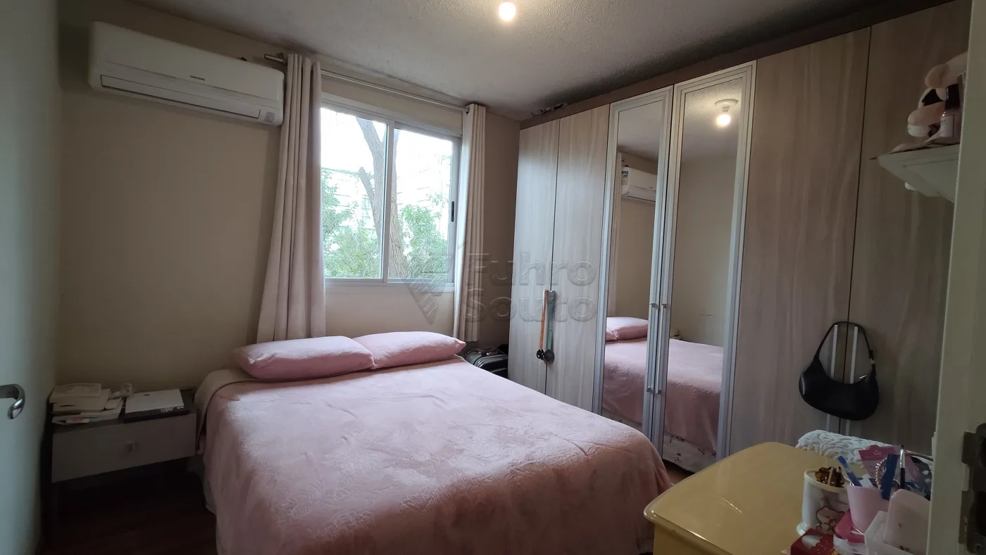 Comprar Apartamento / Padr&atilde;o em Pelotas R$ 190.000,00 - Foto 9