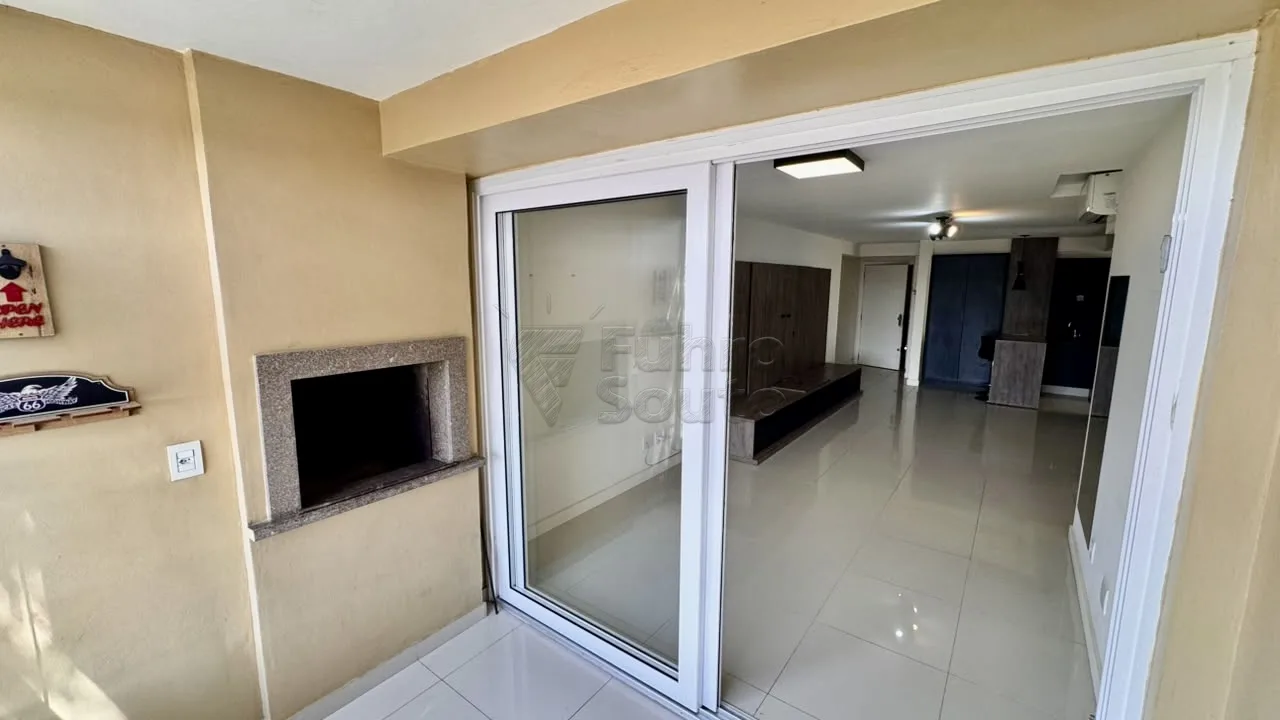 Comprar Apartamento / Padr&atilde;o em Pelotas R$ 620.000,00 - Foto 7