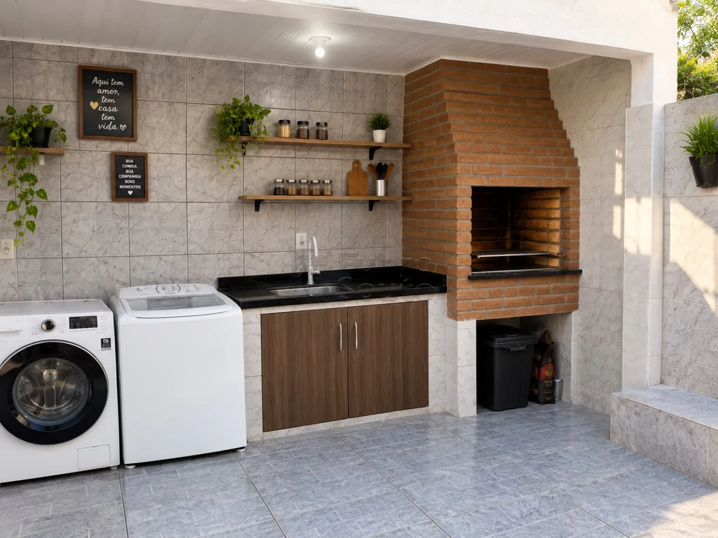 Comprar Casa / Padr&atilde;o em Pelotas R$ 210.000,00 - Foto 7