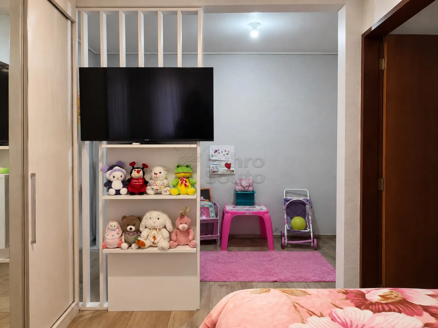 Comprar Casa / Padr&atilde;o em Pelotas R$ 210.000,00 - Foto 10