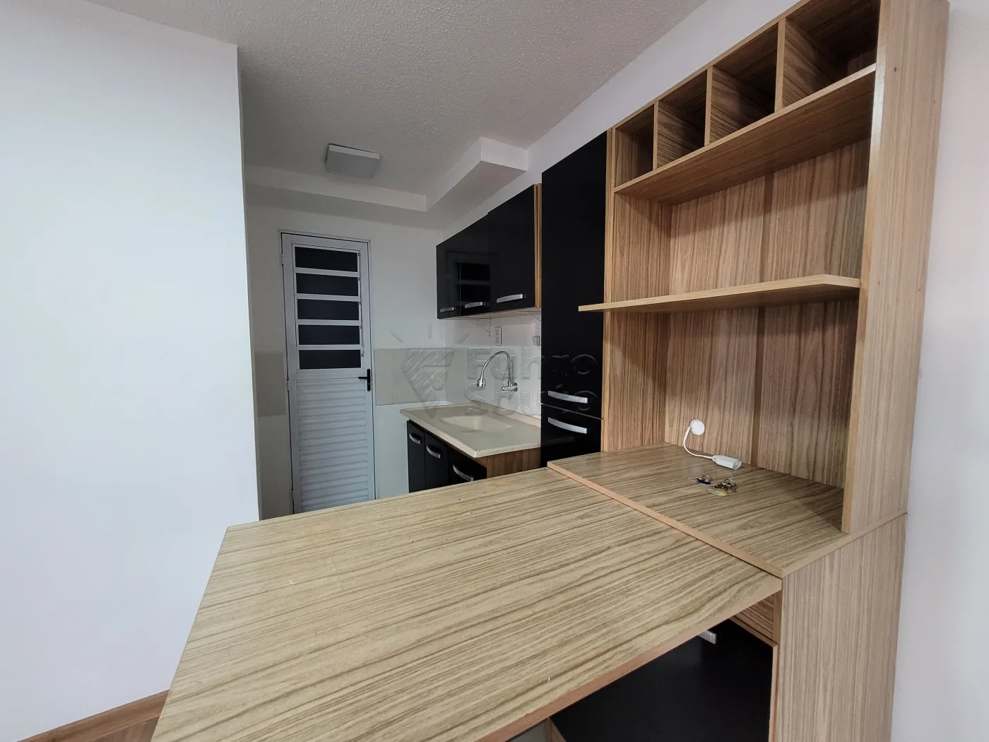 Comprar Apartamento / Padr&atilde;o em Pelotas R$ 170.000,00 - Foto 4