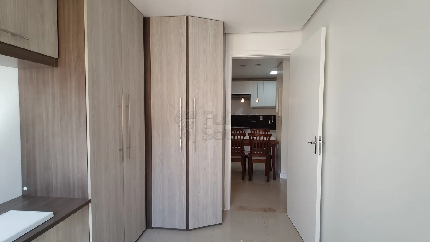 Comprar Apartamento / Padr&atilde;o em Pelotas R$ 177.000,00 - Foto 7