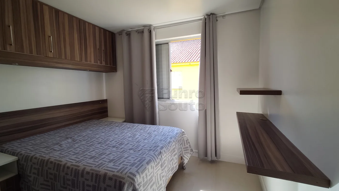 Comprar Apartamento / Padr&atilde;o em Pelotas R$ 177.000,00 - Foto 8