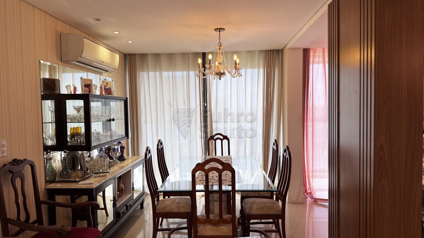 Comprar Apartamento / Padr&atilde;o em Pelotas R$ 1.150.000,00 - Foto 4