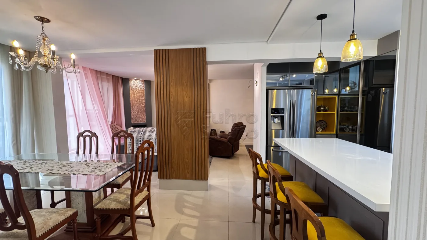 Comprar Apartamento / Padr&atilde;o em Pelotas R$ 1.150.000,00 - Foto 5