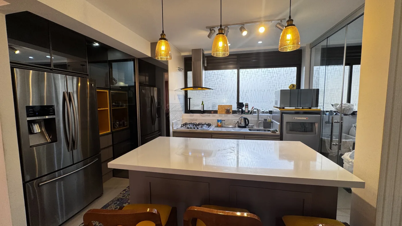 Comprar Apartamento / Padr&atilde;o em Pelotas R$ 1.150.000,00 - Foto 9