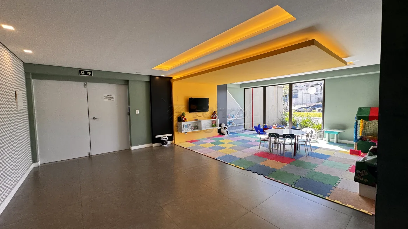 Comprar Apartamento / Padr&atilde;o em Pelotas R$ 1.150.000,00 - Foto 22
