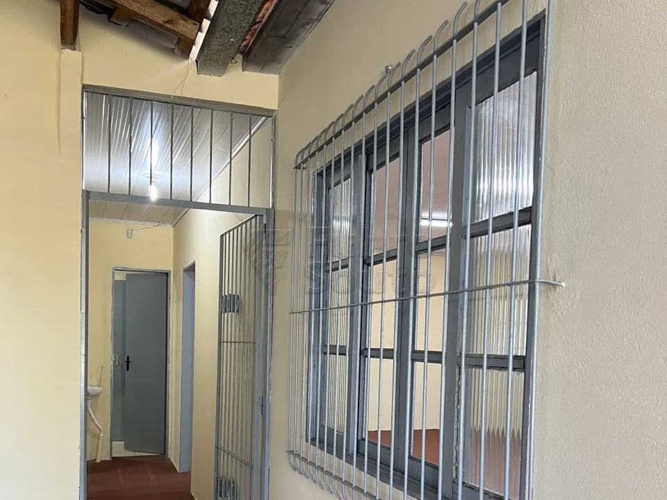 Comprar Comercial / Pr&eacute;dio em Pelotas R$ 450.000,00 - Foto 8