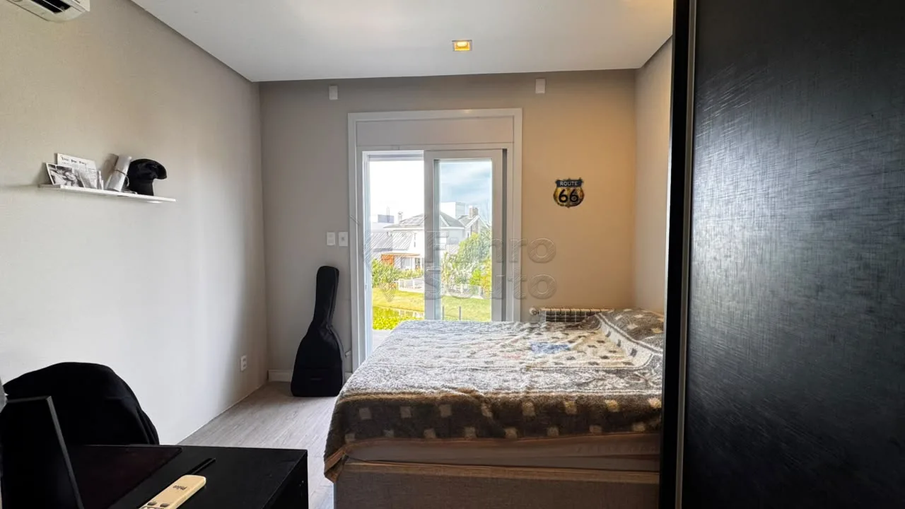 Comprar Casa / Condom&iacute;nio em Pelotas R$ 2.400.000,00 - Foto 22
