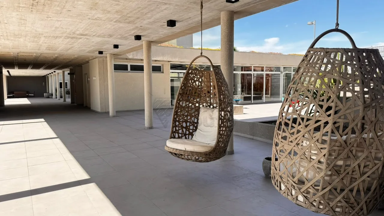 Comprar Apartamento / Padr&atilde;o em Pelotas R$ 382.000,00 - Foto 19