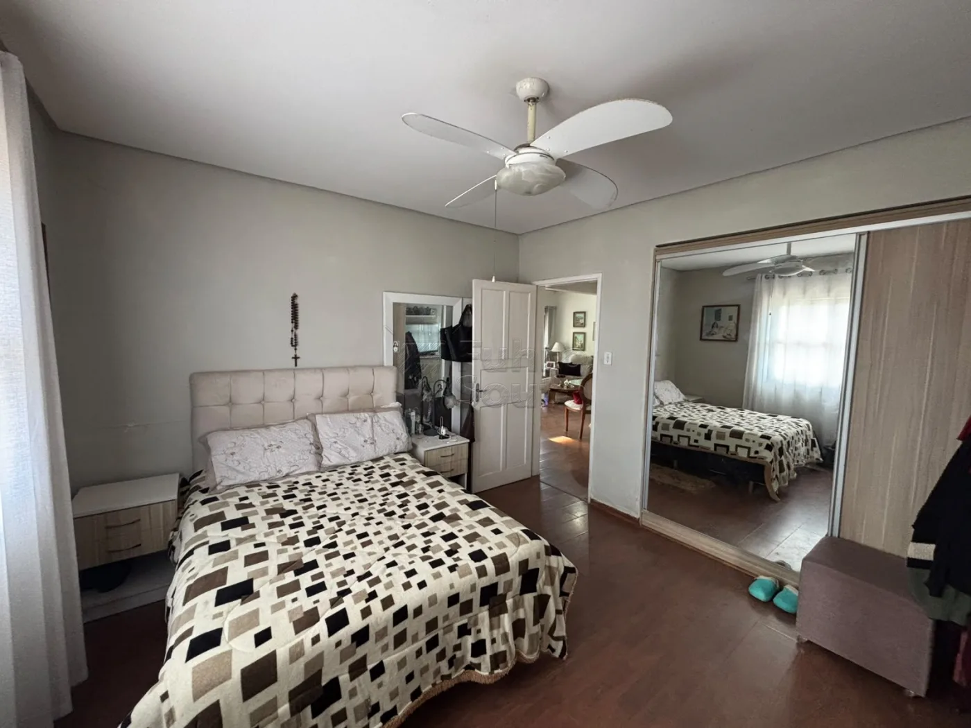 Comprar Casa / Padr&atilde;o em Pelotas R$ 980.000,00 - Foto 6