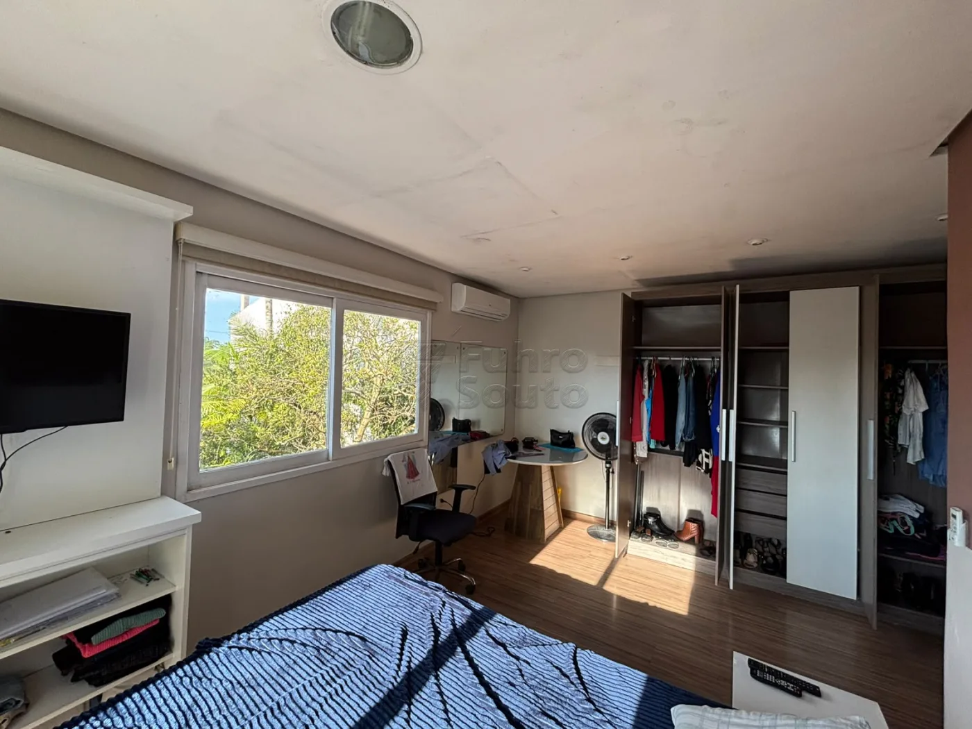 Comprar Casa / Padr&atilde;o em Pelotas R$ 980.000,00 - Foto 21