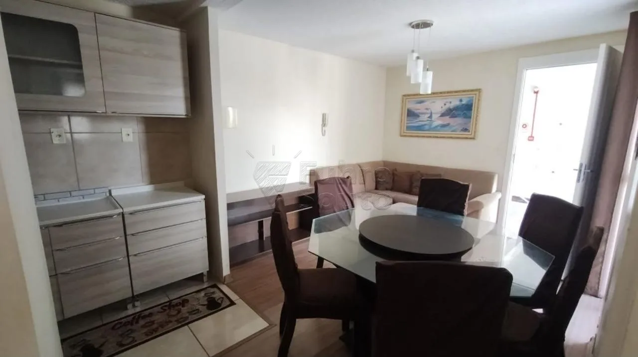 Comprar Apartamento / Padr&atilde;o em Pelotas R$ 180.000,00 - Foto 3