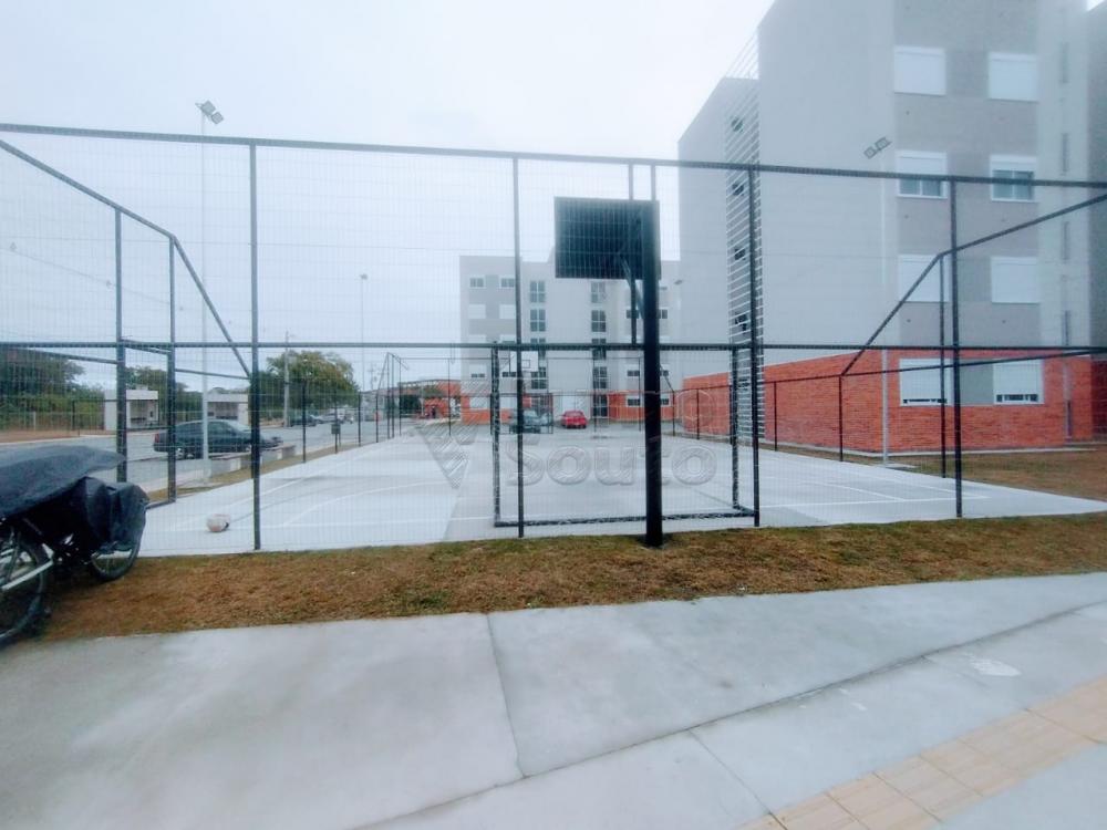 Comprar Apartamento / Padr&atilde;o em Pelotas R$ 179.000,00 - Foto 14