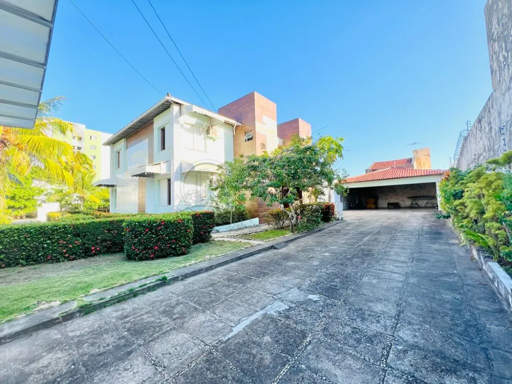 Comprar Casa / Padr&atilde;o em Aracaju R$ 2.160.000,00 - Foto 14