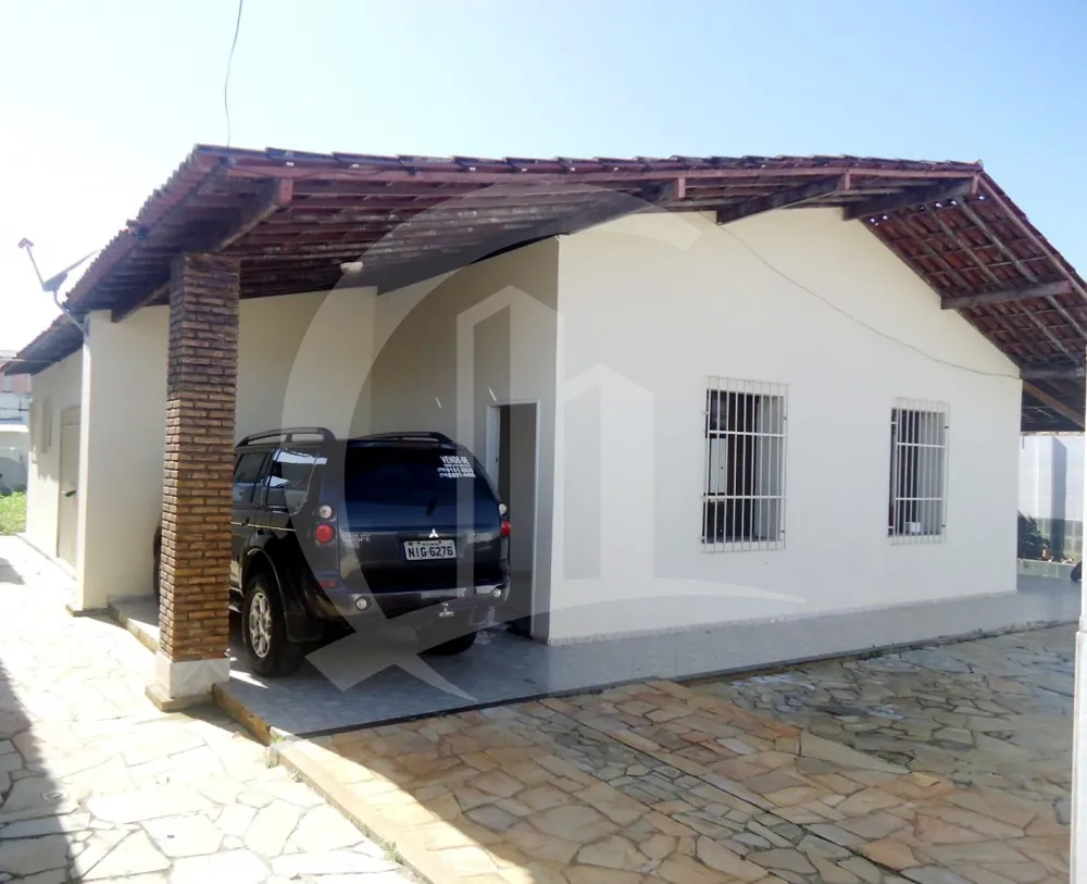 Comprar Casa / Padr&atilde;o em Aracaju R$ 950.000,00 - Foto 4