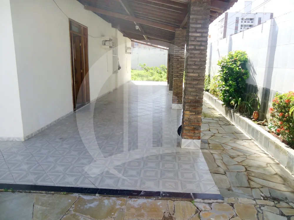 Comprar Casa / Padr&atilde;o em Aracaju R$ 950.000,00 - Foto 5