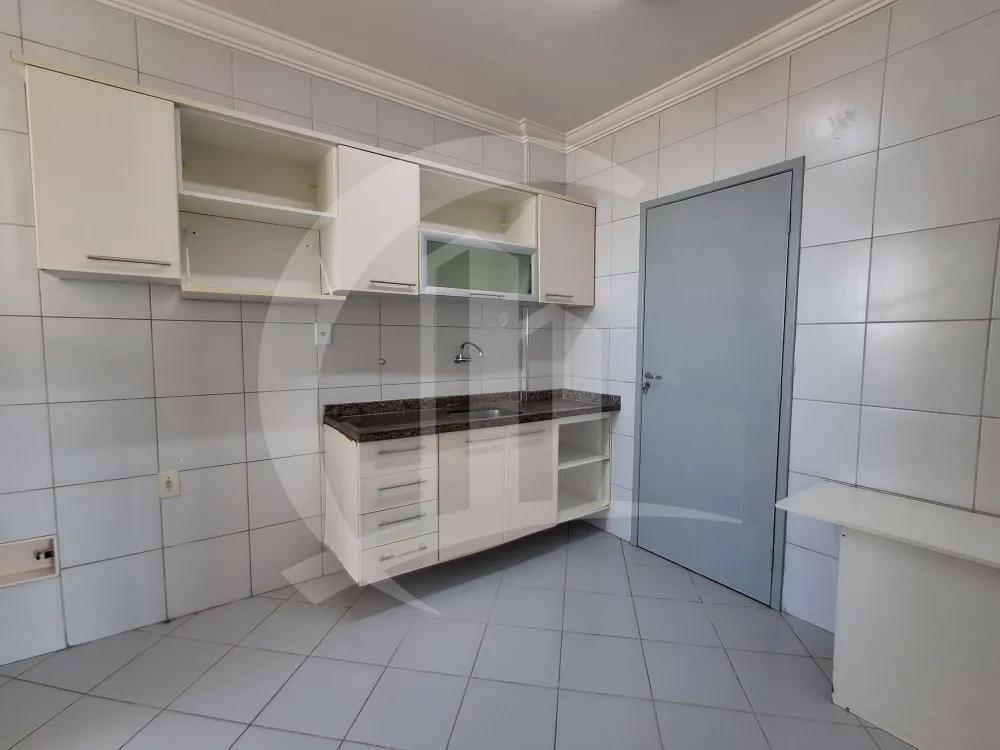 Alugar Apartamento / Padr&atilde;o em Aracaju R$ 2.200,00 - Foto 15