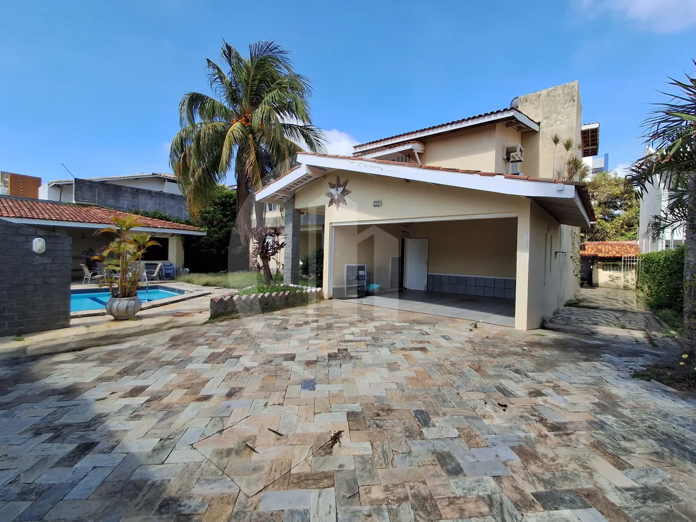 Alugar Casa / Casa Residencial em Aracaju R$ 11.500,00 - Foto 3