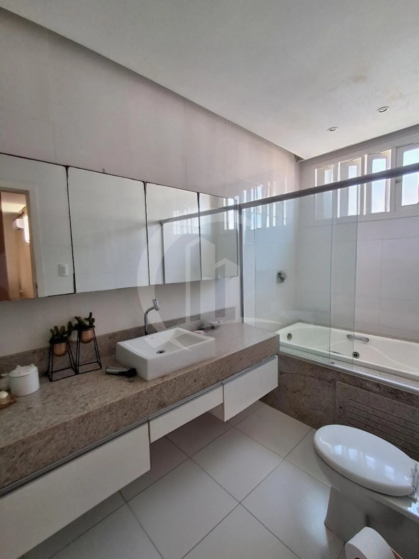 Alugar Casa / Casa Residencial em Aracaju R$ 11.500,00 - Foto 35