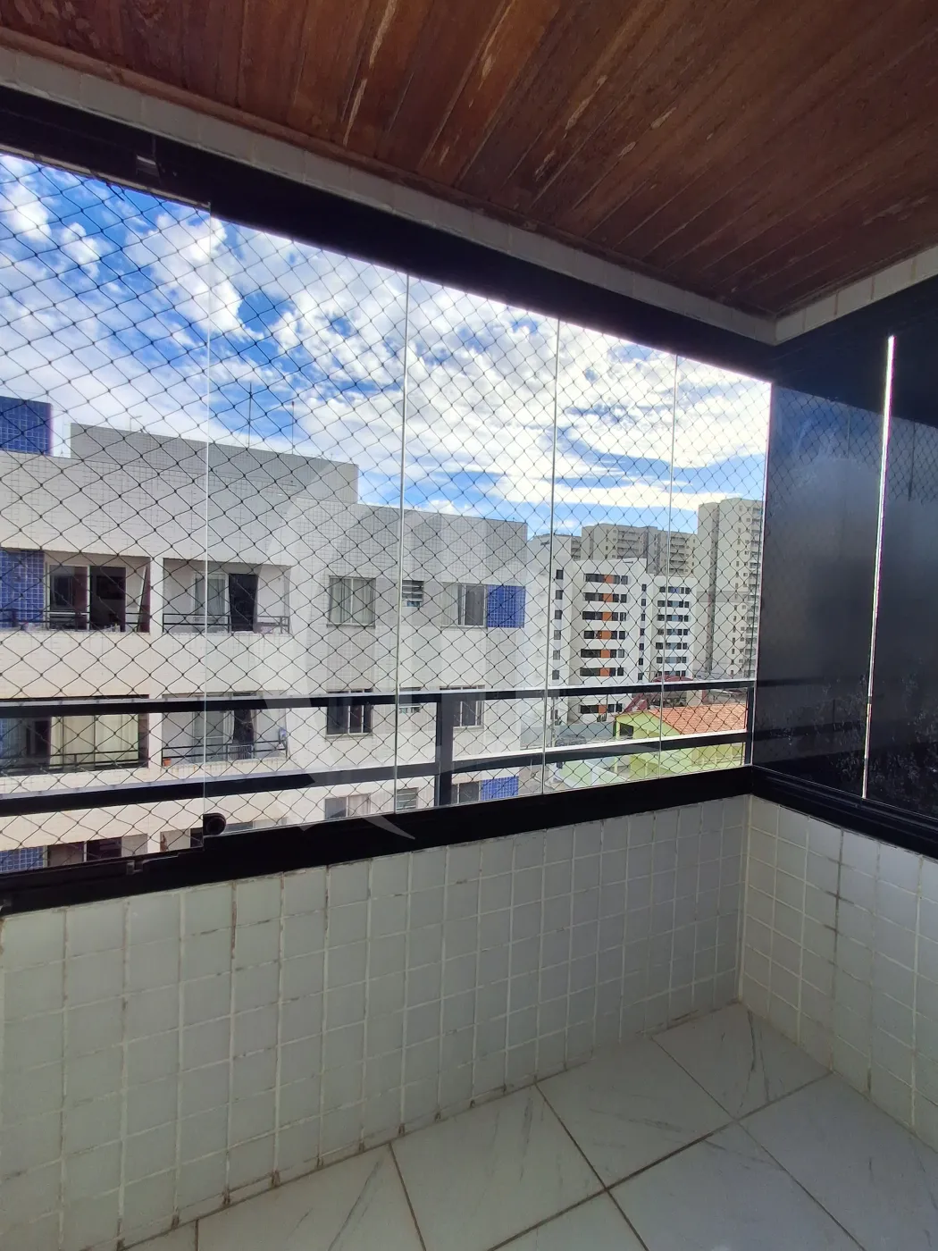 Alugar Apartamento / Padr&atilde;o em Aracaju R$ 2.000,00 - Foto 4
