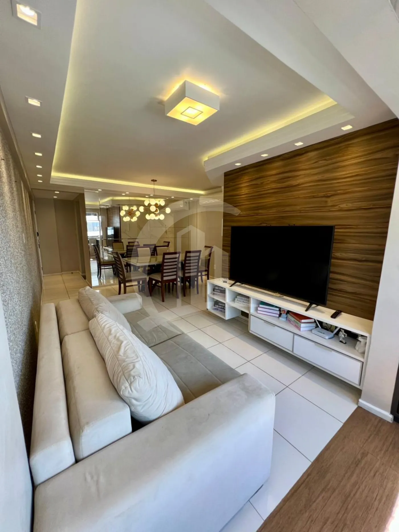Alugar Apartamento / Padr&atilde;o em Aracaju R$ 2.800,00 - Foto 6