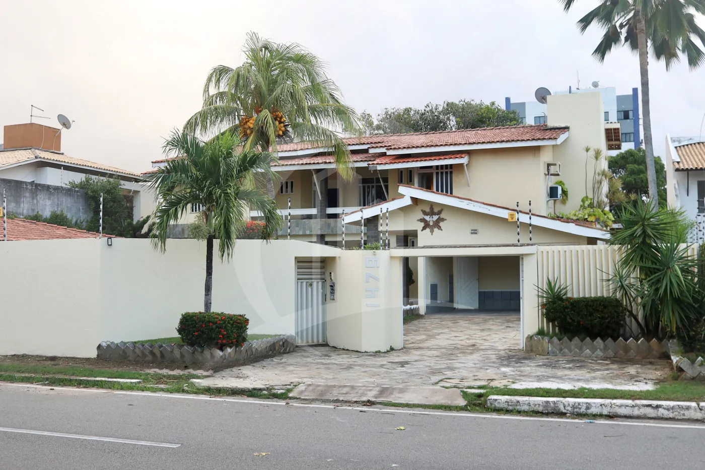 Alugar Casa / Casa Residencial em Aracaju R$ 11.500,00 - Foto 1