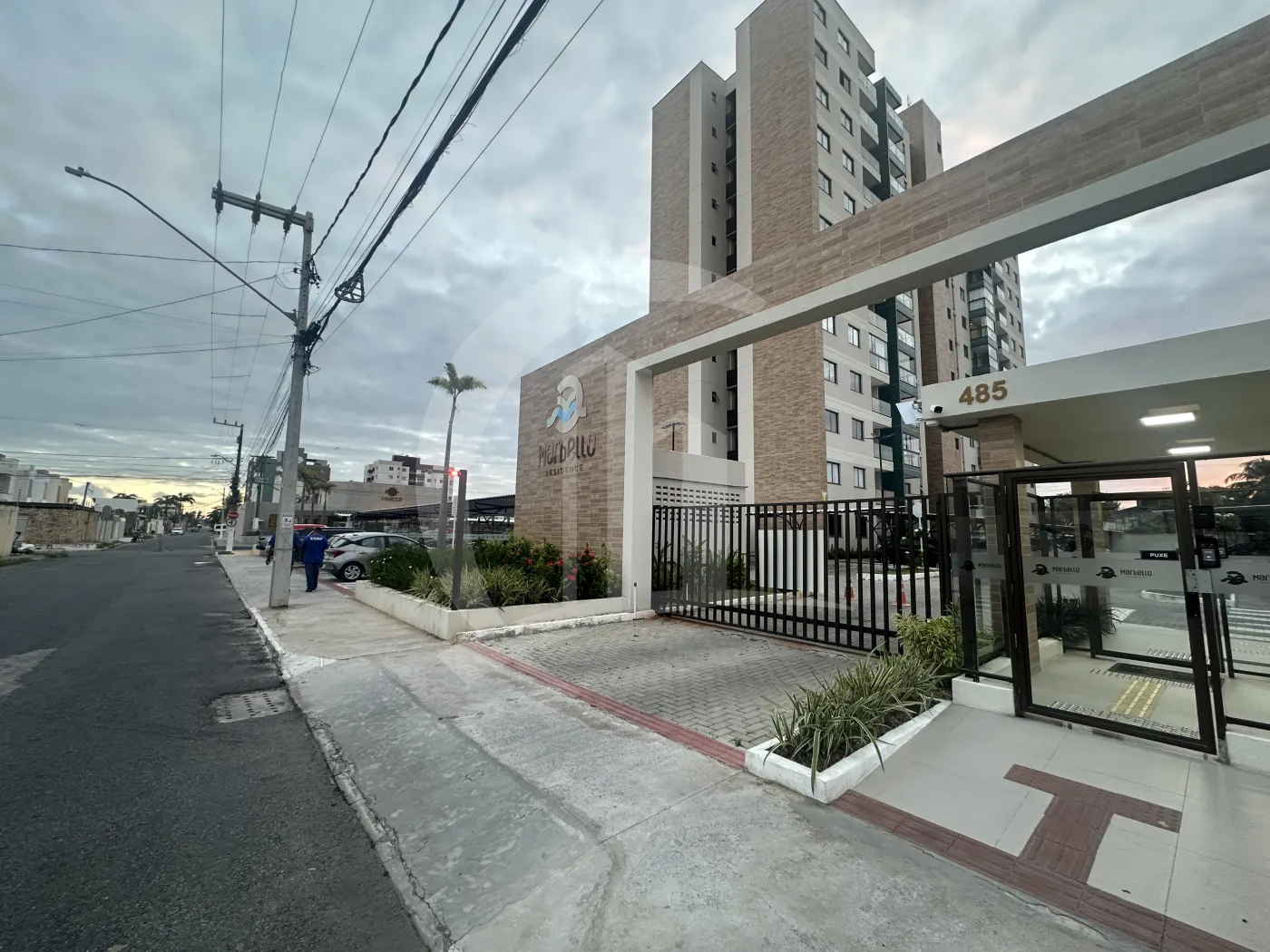 Alugar Apartamento / Padr&atilde;o em Aracaju R$ 2.500,00 - Foto 2