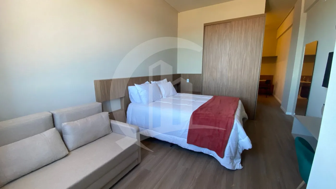 Alugar Apartamento / Padr&atilde;o em Aracaju R$ 4.000,00 - Foto 1