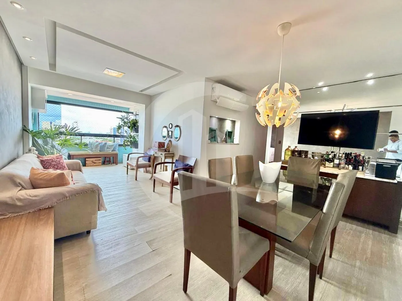 Comprar Apartamento / Padr&atilde;o em Aracaju R$ 530.000,00 - Foto 4