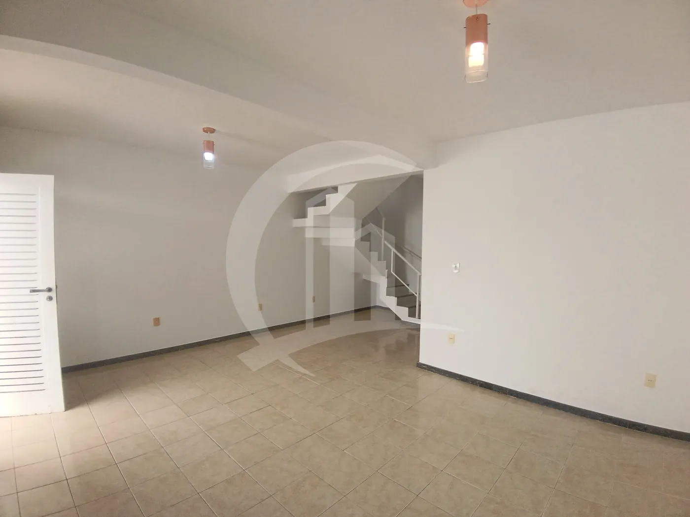 Alugar Casa / Padr&atilde;o em Aracaju R$ 2.000,00 - Foto 4