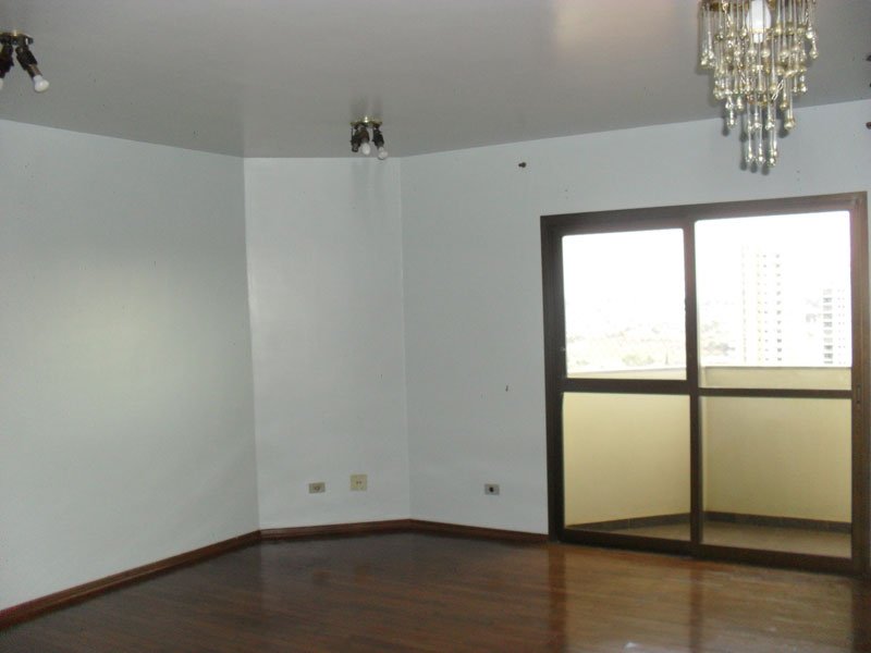 Apartamento / Padr&atilde;o em S&atilde;o Carlos 