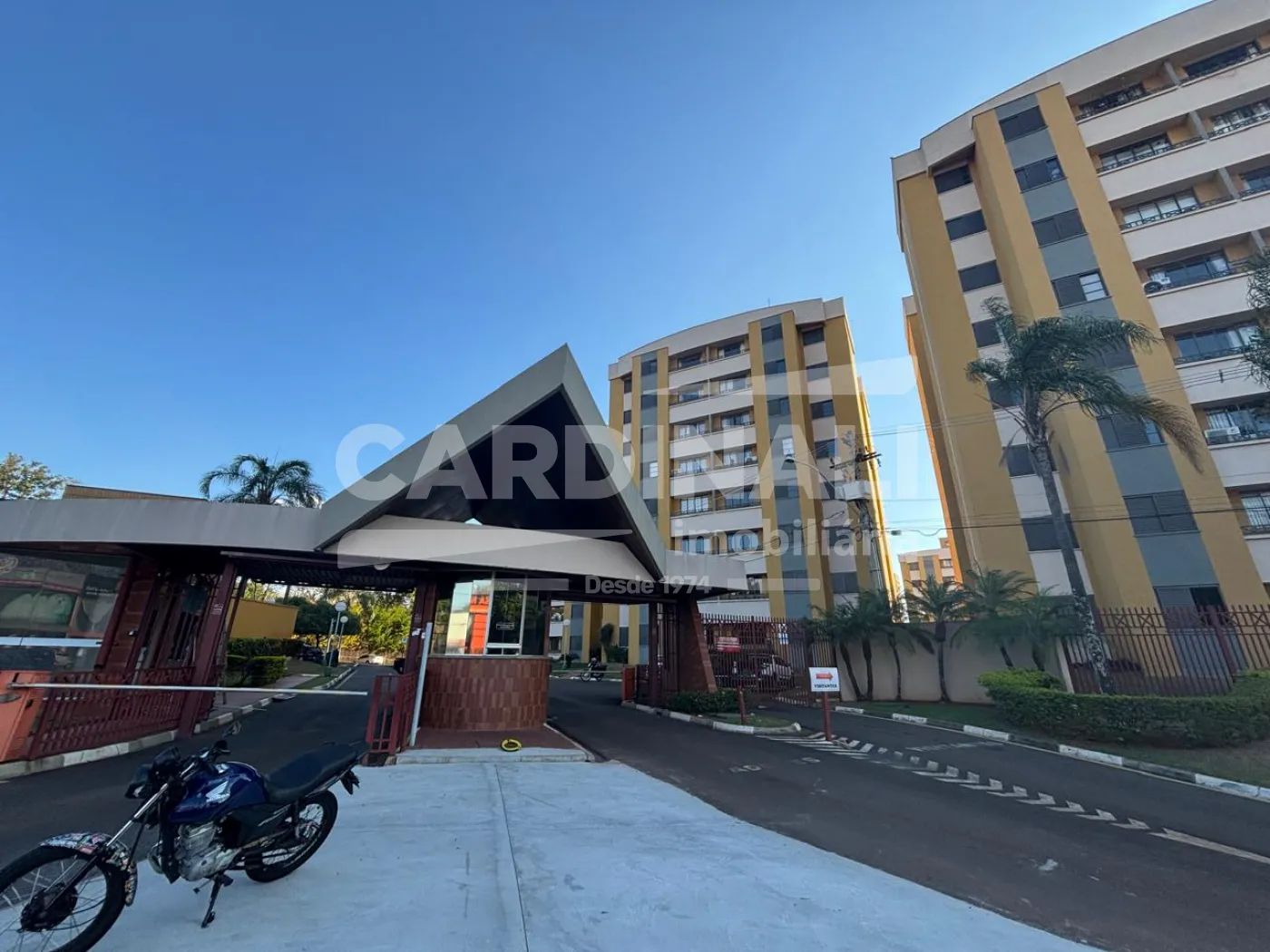 Apartamento / Padr&atilde;o em S&atilde;o Carlos 