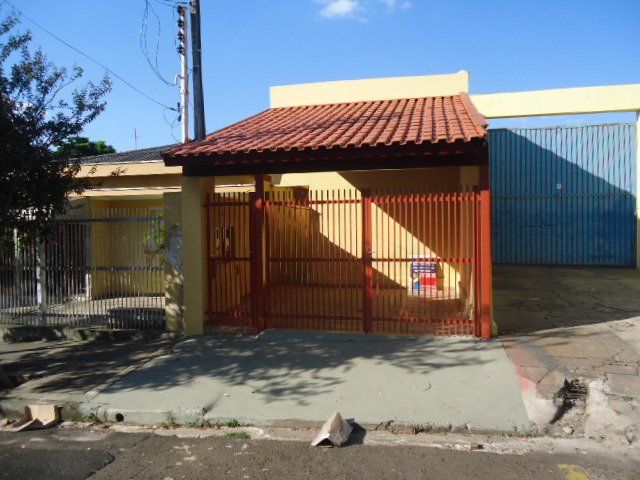 Casa / Padrão em São Carlos , Comprar por R$273.000,00