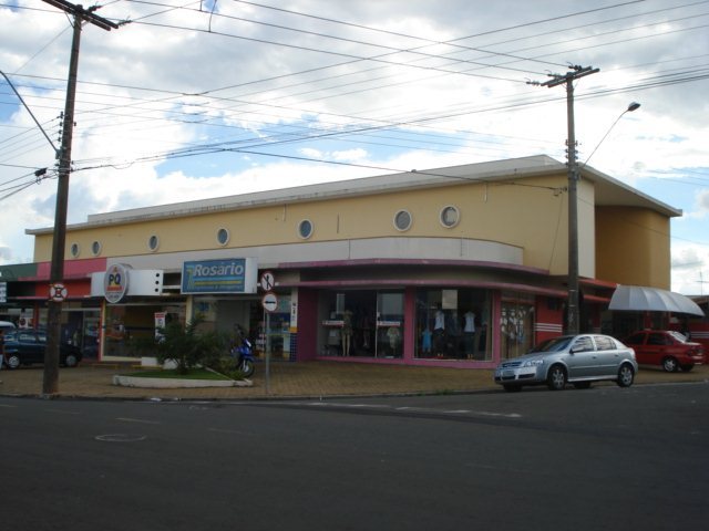 Comercial / Sala em S&atilde;o Carlos 